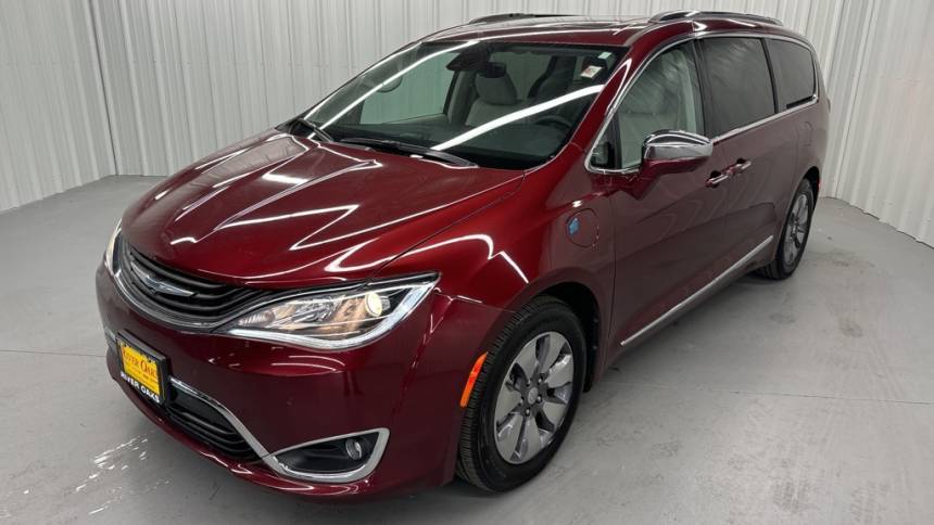 2018 Chrysler Pacifica 2C4RC1N74JR213079