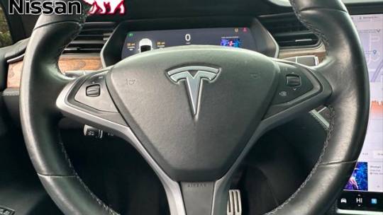 2019 Tesla Model X 5YJXCDE49KF183119