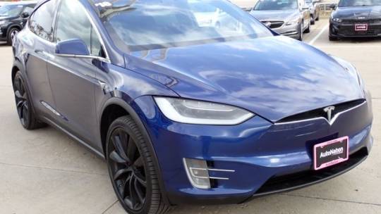 2018 Tesla Model X 5YJXCAE21JF136131