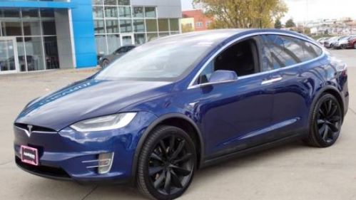 2018 Tesla Model X 5YJXCAE21JF136131