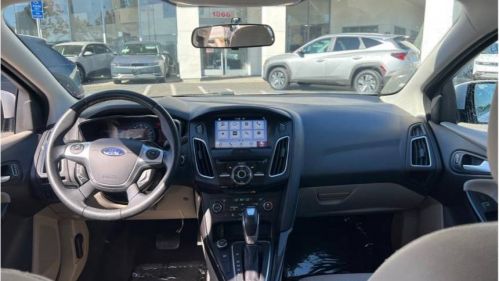 2017 Ford Focus 1FADP3R48HL296261