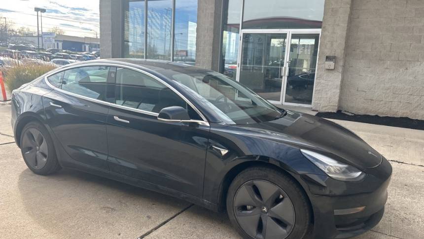 2019 Tesla Model 3 5YJ3E1EA2KF410759