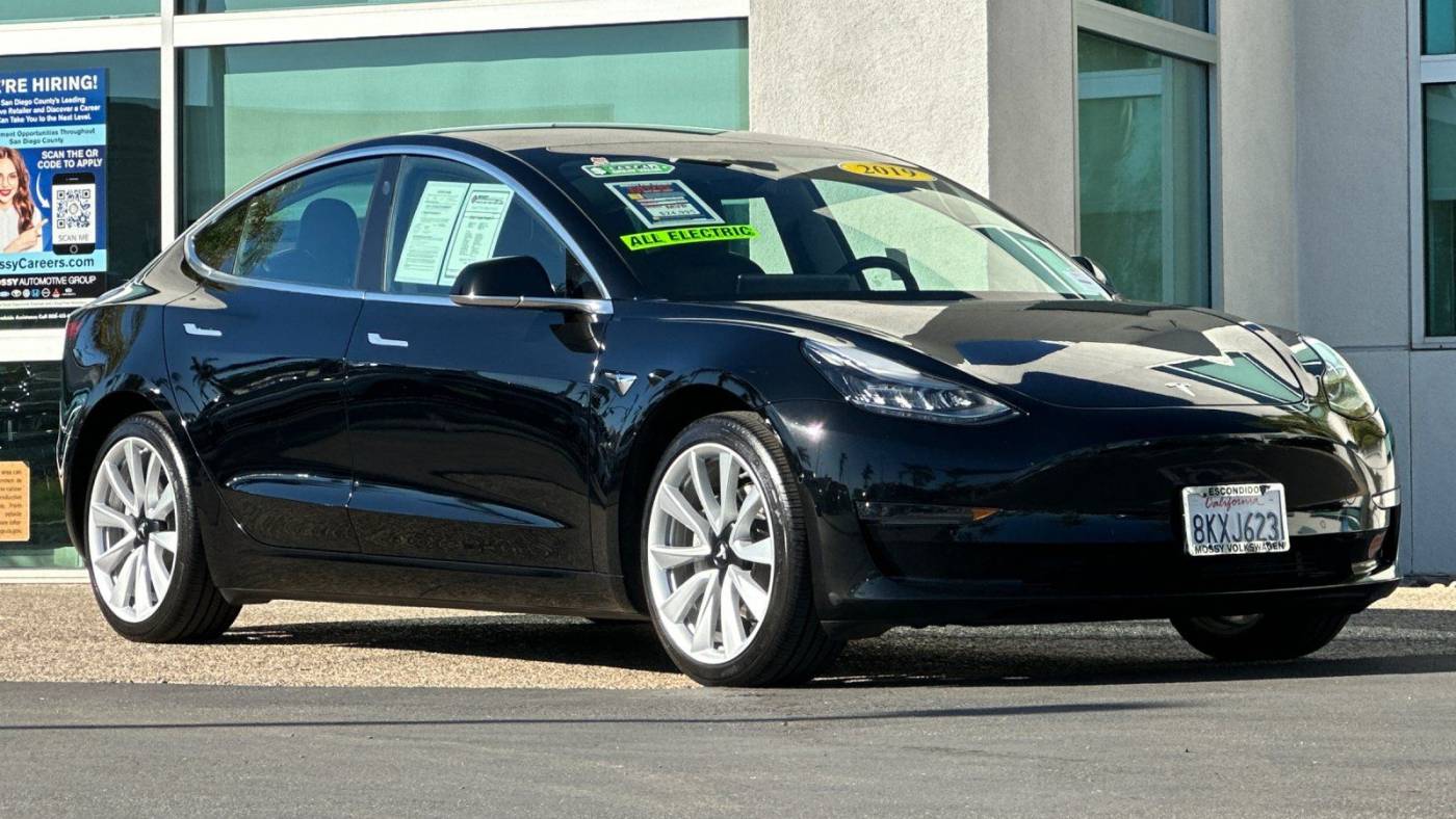 2019 Tesla Model 3 5YJ3E1EA7KF317638