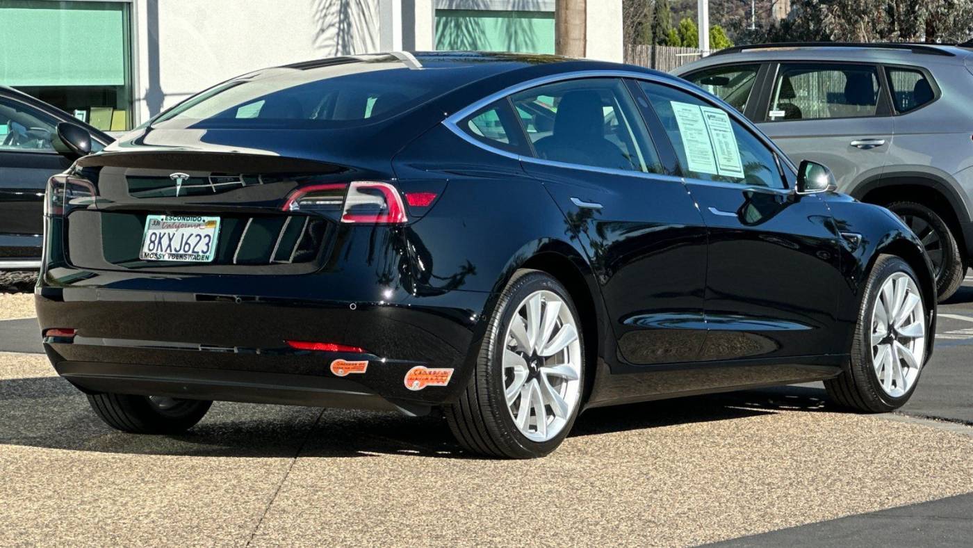 2019 Tesla Model 3 5YJ3E1EA7KF317638