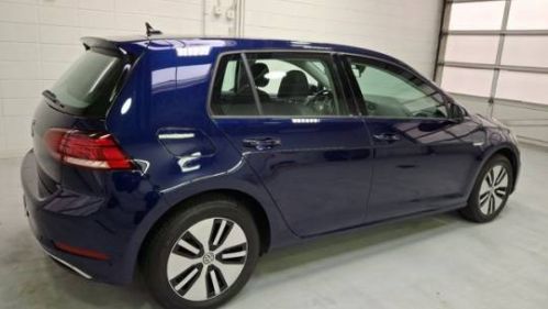 2019 Volkswagen e-Golf WVWKR7AUXKW917990