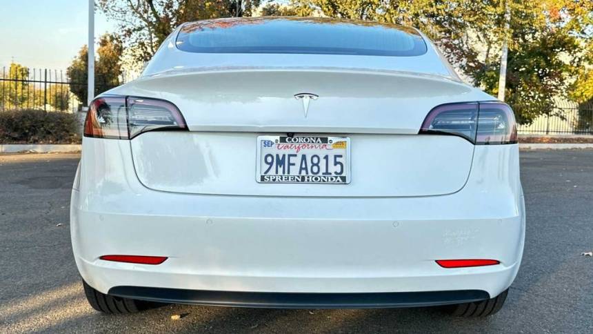 2018 Tesla Model 3 5YJ3E1EA3JF053770