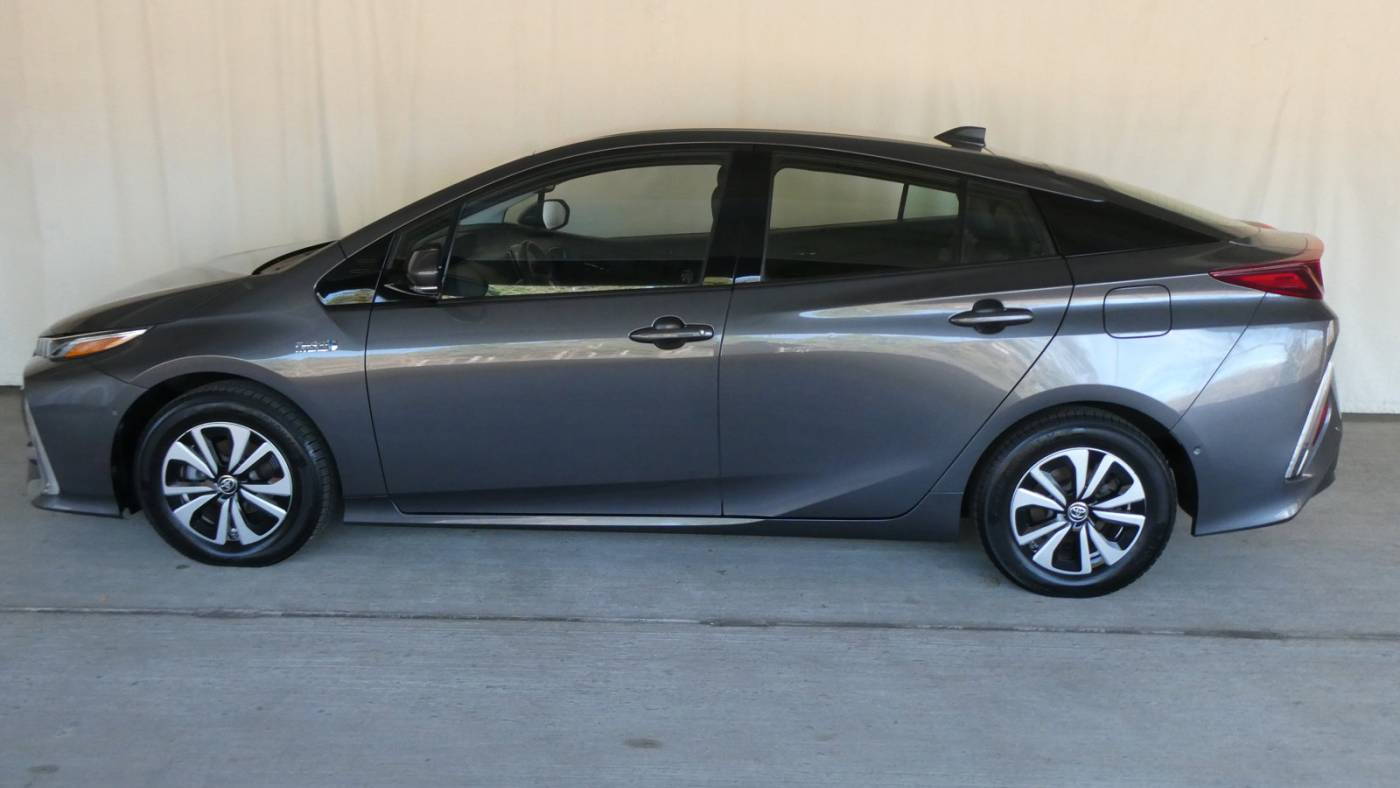 2017 Toyota Prius Prime JTDKARFP2H3038113