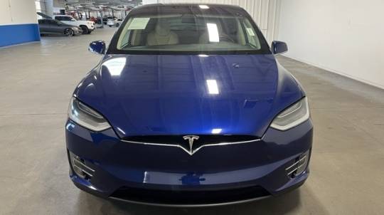 2018 Tesla Model X 5YJXCDE24JF141549