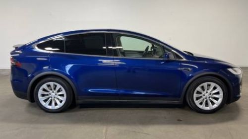 2018 Tesla Model X 5YJXCDE24JF141549