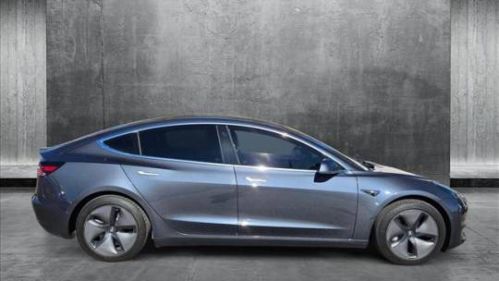 2019 Tesla Model 3 5YJ3E1EB1KF453191