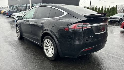 2018 Tesla Model X 5YJXCBE25JF088087