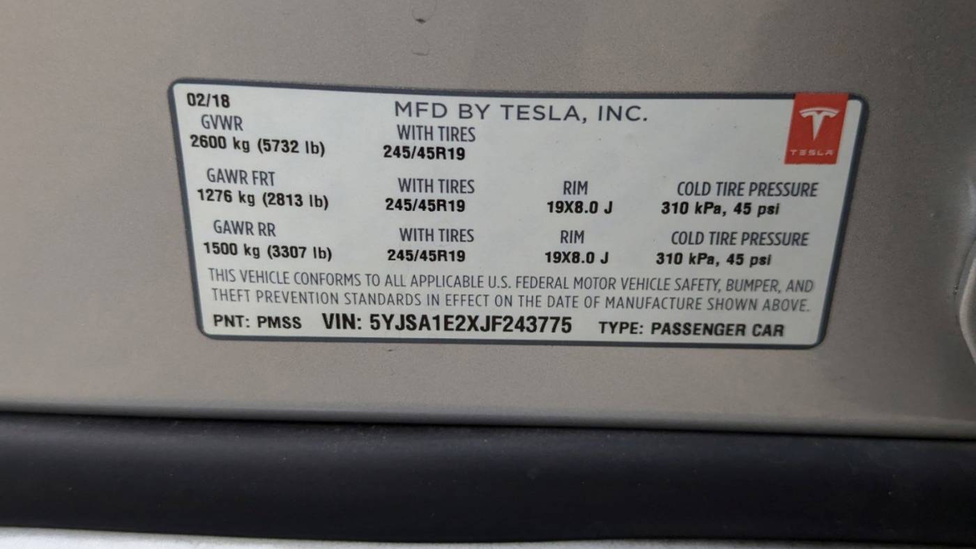 2018 Tesla Model S 5YJSA1E2XJF243775