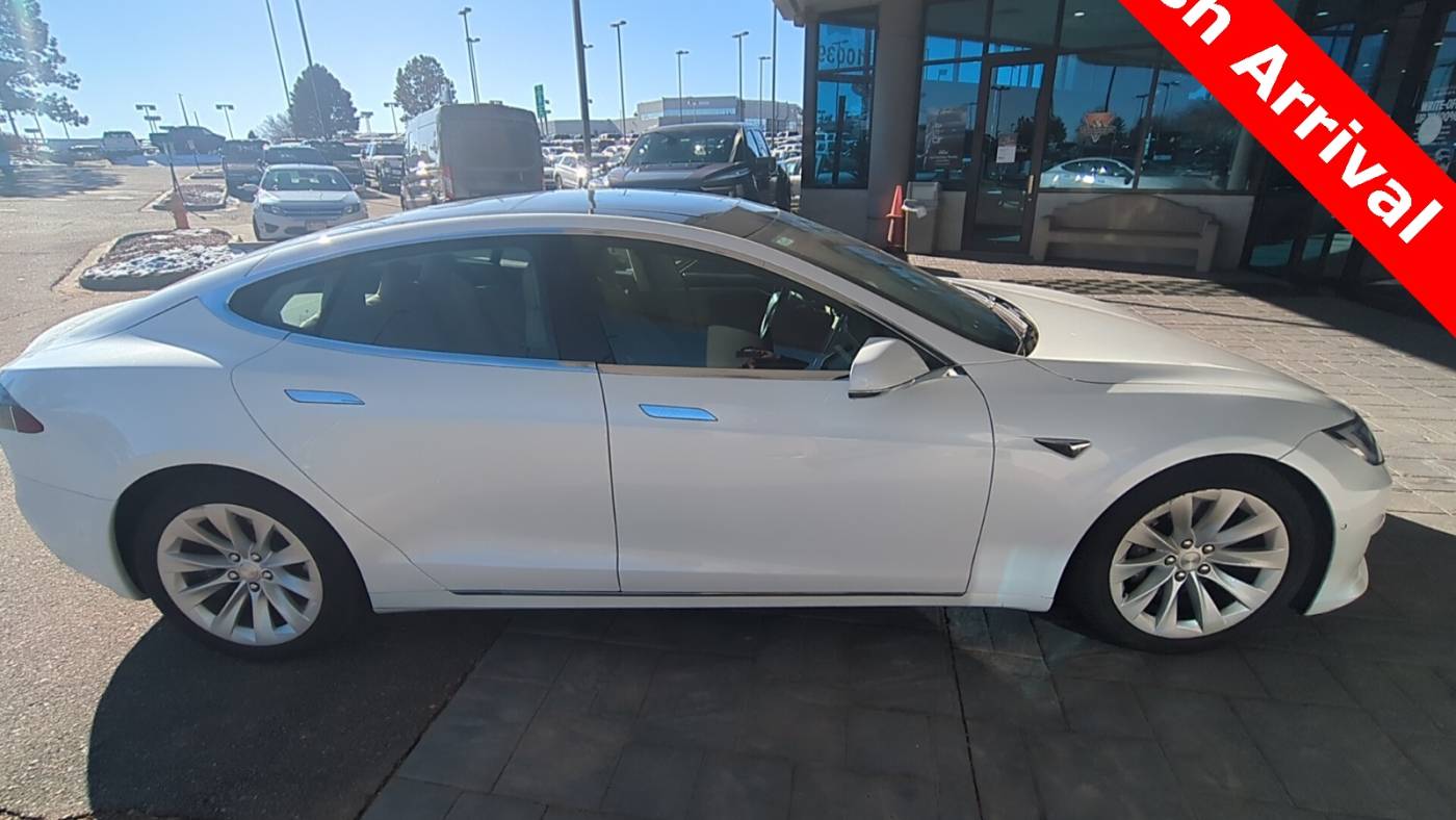 2017 Tesla Model S 5YJSA1E27HF190866