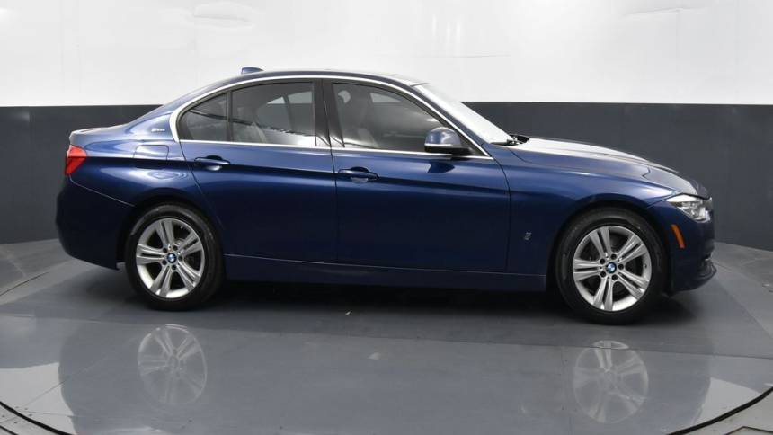 2017 BMW 3 Series WBA8E1C35HA156960