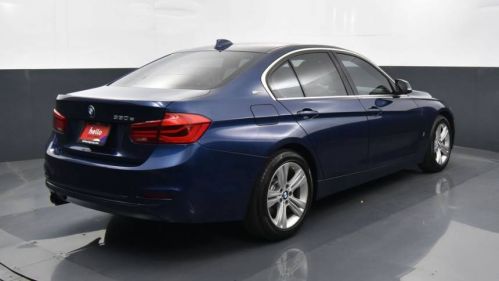 2017 BMW 3 Series WBA8E1C35HA156960