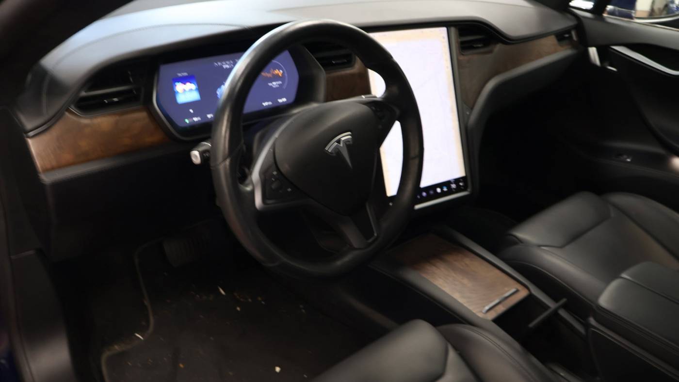 2018 Tesla Model S 5YJSA1E21JF293951