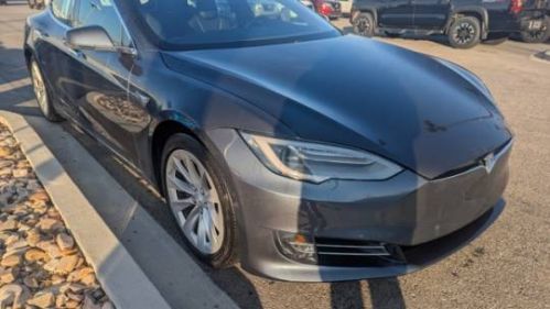 2018 Tesla Model S 5YJSA1E26JF261819