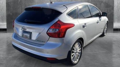 2014 Ford Focus 1FADP3R41EL210445