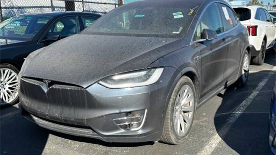 2016 Tesla Model X 5YJXCDE21GF027176