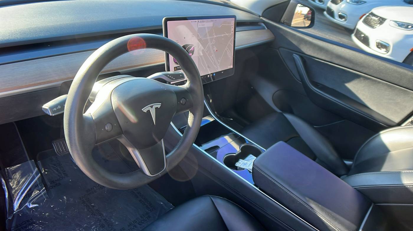 2020 Tesla Model Y 5YJYGDEEXLF029439