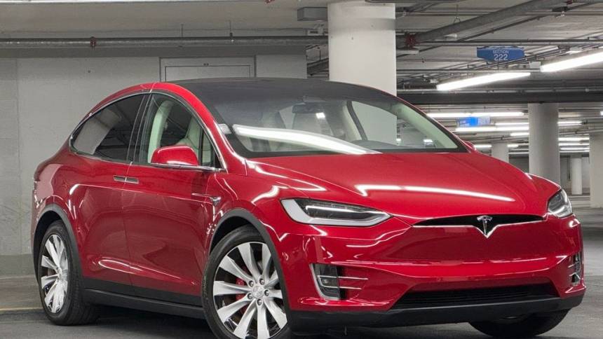 2019 Tesla Model X 5YJXCDE40KF186510