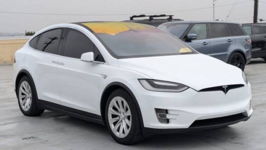 2016 Tesla Model X 5YJXCBE28GF016471