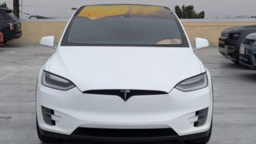 2016 Tesla Model X 5YJXCBE28GF016471