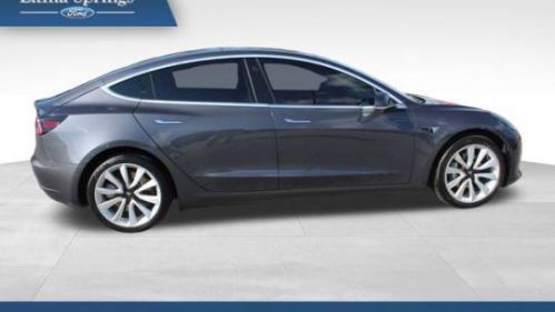 2018 Tesla Model 3 5YJ3E1EA5JF042432