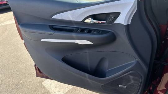 2018 Chevrolet Bolt 1G1FX6S02J4114283