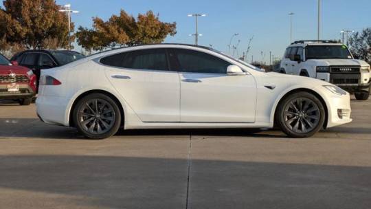 2017 Tesla Model S 5YJSA1E2XHF229983