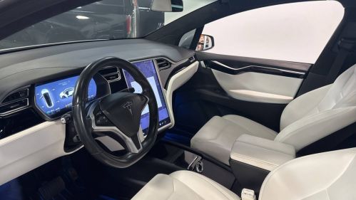 2017 Tesla Model X 5YJXCDE27HF052231