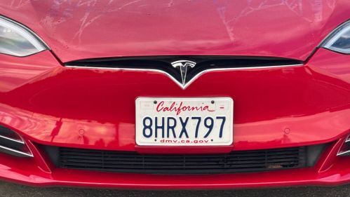 2018 Tesla Model S 5YJSA1E22JF294381