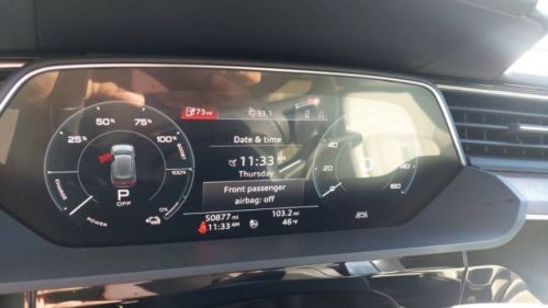 2019 Audi e-tron WA1LAAGE3KB009049