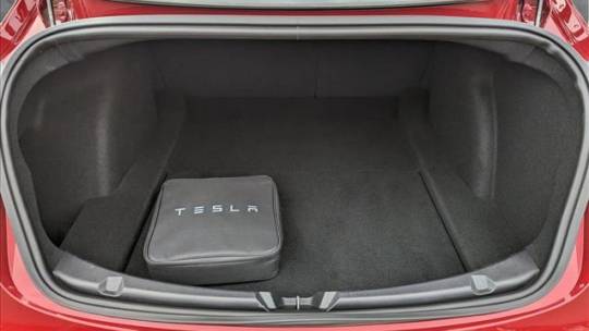 2018 Tesla Model 3 5YJ3E1EB9JF129887