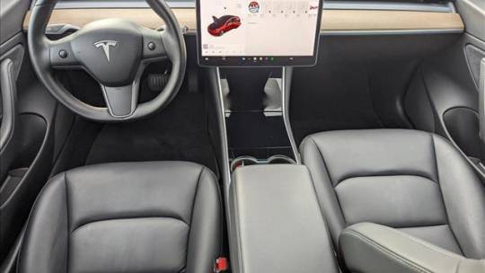 2018 Tesla Model 3 5YJ3E1EB9JF129887