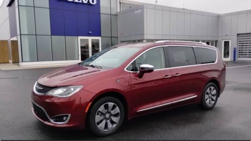 2020 Chrysler Pacifica 2C4RC1N75LR146740