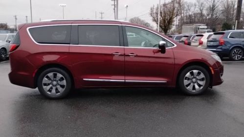 2020 Chrysler Pacifica 2C4RC1N75LR146740