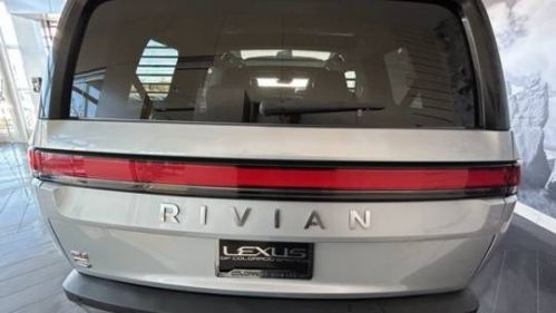 2023 Rivian R1S 7PDSGABAXPN012047