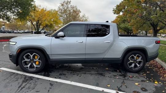 2023 Rivian R1T 7FCTGAAA1PN021291