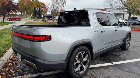 2023 Rivian R1T 7FCTGAAA1PN021291