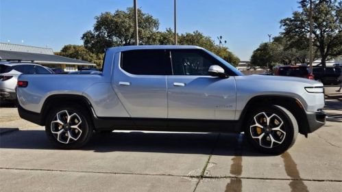 2023 Rivian R1T 7FCTGAAAXPN021354