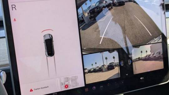 2021 Tesla Model Y 5YJYGDEE9MF111809