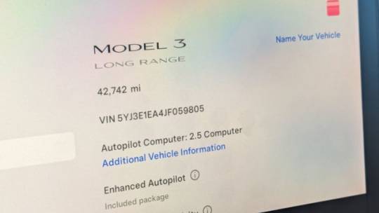 2018 Tesla Model 3 5YJ3E1EA4JF059805