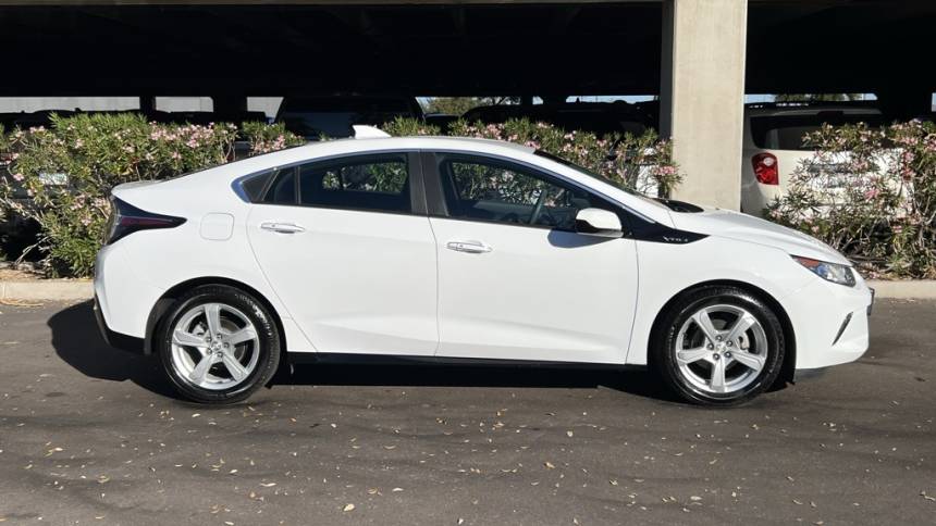 2018 Chevrolet VOLT 1G1RC6S56JU157223