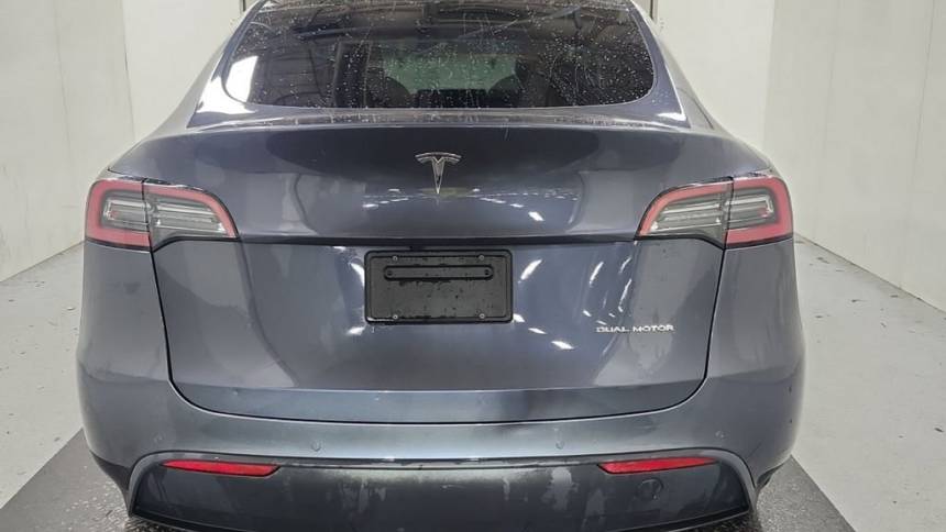 2021 Tesla Model Y 5YJYGDEE8MF283569