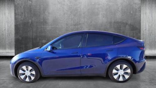 2020 Tesla Model Y 5YJYGDEE2LF013588