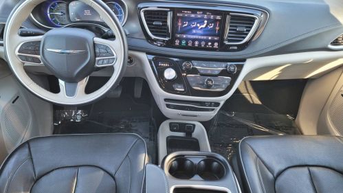 2019 Chrysler Pacifica 2C4RC1N72KR722251