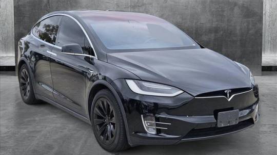 2018 Tesla Model X 5YJXCDE20JF113456