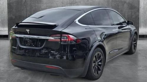 2018 Tesla Model X 5YJXCDE20JF113456