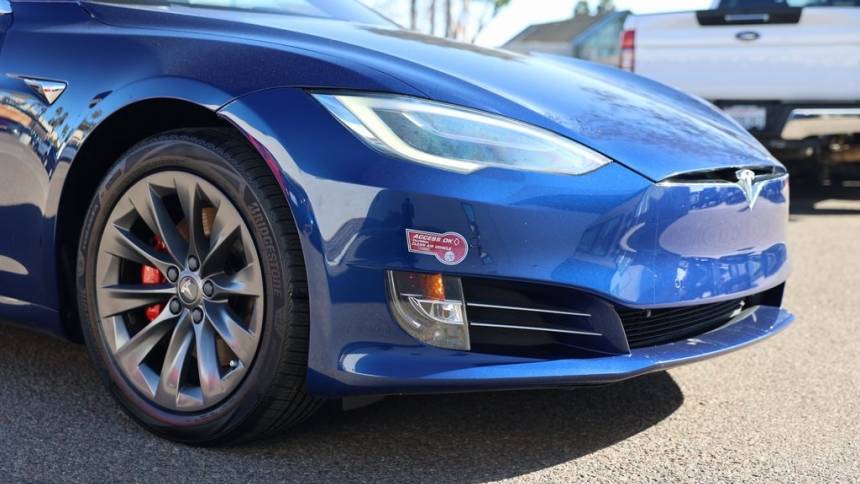 2019 Tesla Model S 5YJSA1E44KF332535